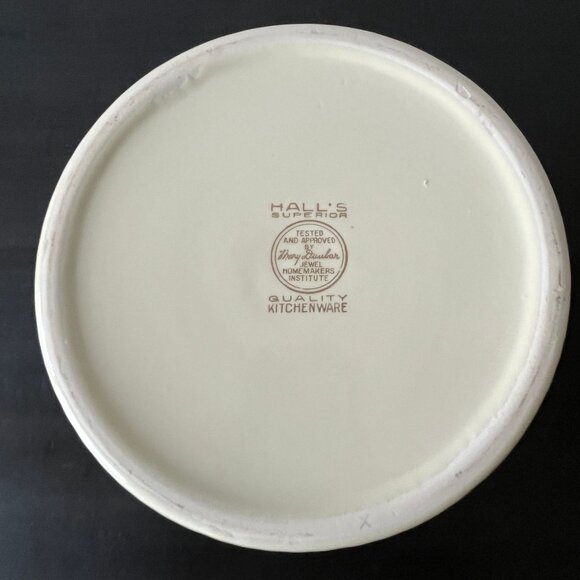 Hall Autumn Leaf French Baker Souffle Dish // 7" Round // Vintage - Picture 4 of 5